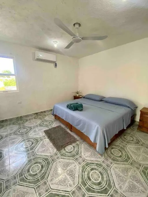 Apartment Located Two Blocks From The Sea Cozumel